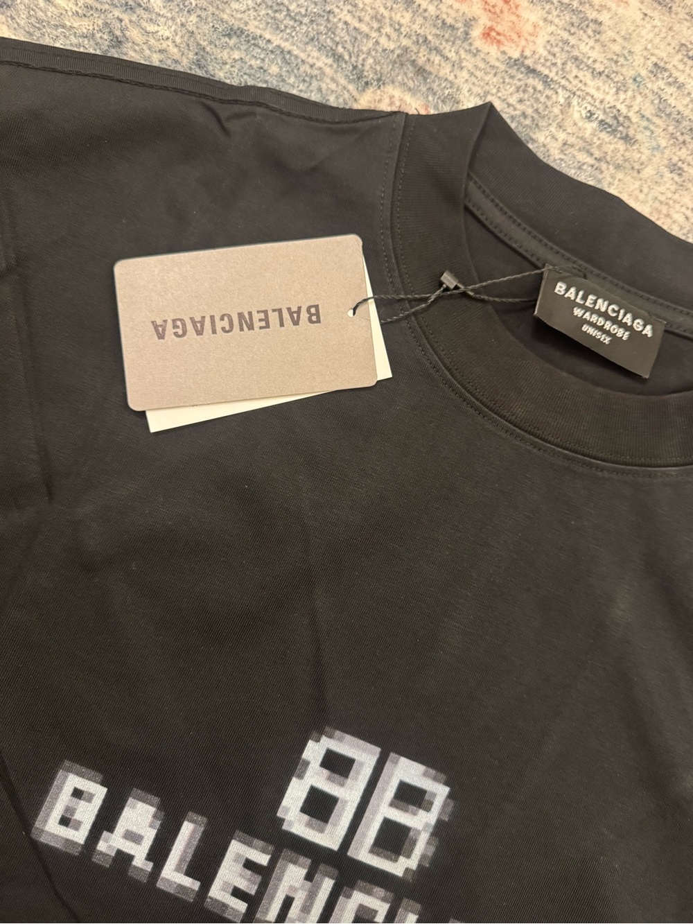 Balenciaga Black Short-Sleeve Logo Tee - Picture 3 of 5